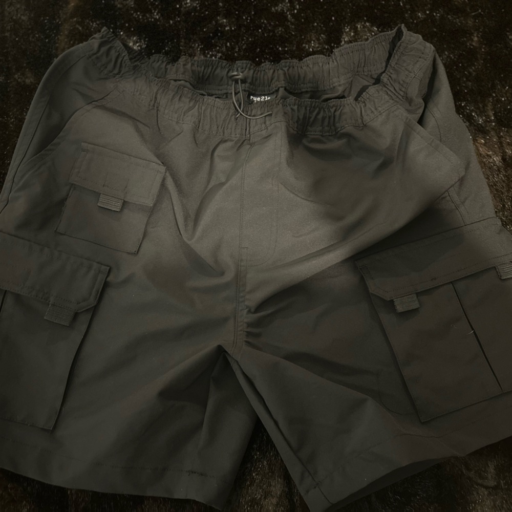 Rue21 Black Cargo Shorts Mens Large Utility Pocket Casual Streetwear